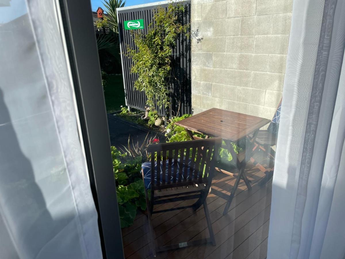Carters By The Sea Beachside Studio Apartments Carters Beach Exterior foto